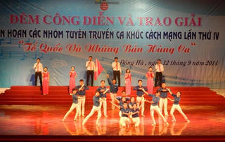 Liên hoan các nhóm tuyên truyền ca khúc cách mạng năm 2015