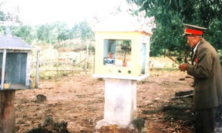 Thờ liệt sỹ giữa lồng lộng gió đồi