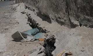 TP.Hồ Chí Minh: Kiến nghị dừng công trình gây nứt đại lộ Đông Tây
