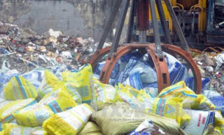 Đắk Nông: Xử phạt và tiêu hủy hơn 4 tấn phân bón quá hạn sử dụng