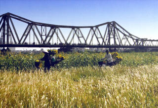 Gắn kết cầu Long Biên với các hoạt động văn hóa: Đi tìm phương án tối ưu