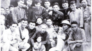 ‘Dân tộc trên hết, Tổ quốc trên hết’