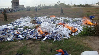 Buôn lậu thuốc lá: Không xử lý hình sự, khó dập tắt