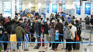 Từ chối làm thủ tục chuyến bay nếu hành khách không đeo khẩu trang