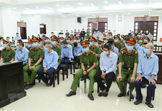 Xét xử vụ Đồng Tâm: Đồng thuận với quyết định đổi tội danh