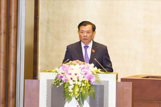 Chỉ bố trí mua xe ô tô từ cấp bộ trưởng trở lên