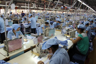 Cấp thiết chuyển đổi nghề cho lao động hồi hương