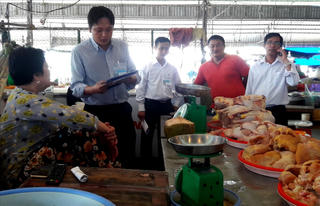 Tuyên chiến với thực phẩm bẩn