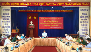 Chủ tịch nước, Chủ tịch UBTƯ MTTQ Việt Nam kiểm tra công tác phòng, chống dịch tại Bình Dương