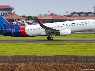 Máy bay Boeing 737-500 của hãng hàng không Indonesia mất tích bí ẩn