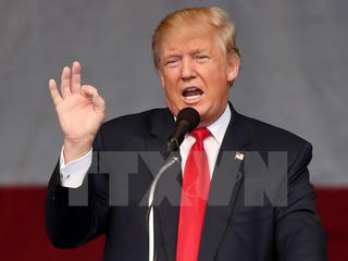 Ông Trump ủng hộ quyền sở hữu súng đạn, hôn nhân đồng tính