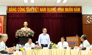 Chủ tịch UBTƯ MTTQ Việt Nam Nguyễn Thiện Nhân và Đoàn giám sát liên ngành làm việc tại Khu Công nghệ cao TP. Hồ Chí Minh