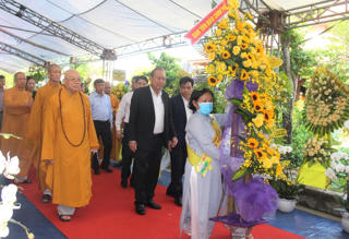 Đoàn Chính phủ viếng Trưởng lão Hòa thượng Thích Thiện Duyên