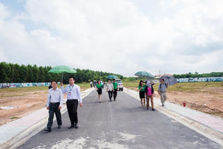 Môi giới bất động đầu năm thăng hoa, giữa năm bết bát