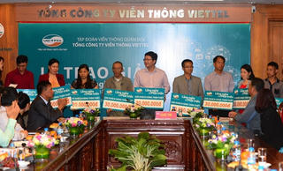 Lắng nghe để phát triển 2015 - Viettel tri ân khách hàng tâm huyết
