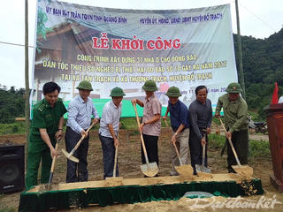 Khởi công xây dựng 37 nhà ở cho người Ma Coong