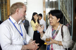 Ý kiến chuyên gia quốc tế về Biển Đông: Không chấp nhận đảo nhân tạo