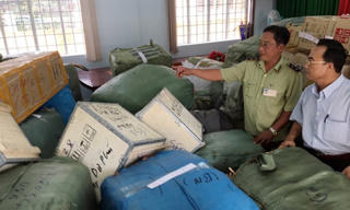 Đồng Nai: Tạm giữ 25 tấn hàng hóa nghi buôn lậu
