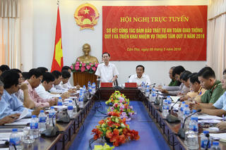 Truy tận gốc nơi cấp giấy khám sức khoẻ tốt cho tài xế nghiện ngập