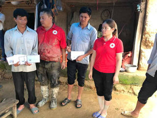 Gần 430 triệu đồng được huy động qua chương trình nhắn tin ‘Vì đồng bào vùng lũ’