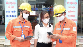 Lần thứ 4 giảm tiền điện: Giảm gánh nặng cho người dân, doanh nghiệp