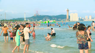 Tạm dừng nhiều hoạt động văn hóa, du lịch