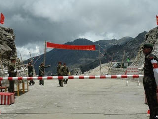 Ấn Độ, Trung Quốc cam kết duy trì hòa bình ở biên giới