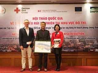 Nhận bàn giao công nghệ lập bản đồ rủi ro thiên tai từ Đức