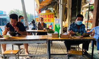 TP Hồ Chí Minh: Kinh doanh vẫn chật vật