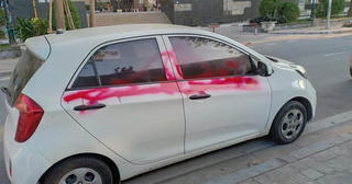 Vụ hàng loạt ô tô bị xịt sơn: Nghi can là 3 bảo vệ chung cư