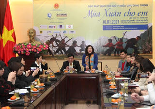 'Mùa xuân cho em' lần thứ 14: Mang xuân ấm cho trẻ em nghèo