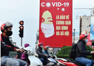 Ngỡ ngàng trước cách Việt Nam chống dịch
