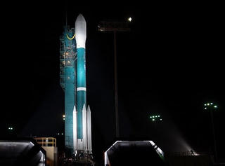 NASA phóng vệ tinh laser theo dõi lượng băng tan ICESat-2