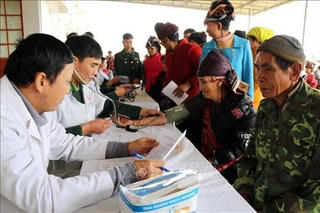 Xuân Biên phòng ấm lòng dân bản