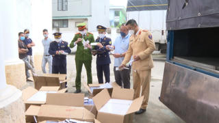 Gần 6.000 bộ kit test Covid-19 lậu tràn vào Thanh Hoá