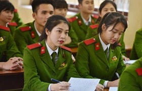 Tuyển sinh vào các trường CAND: Không dùng tổ hợp Văn, Sử, Địa