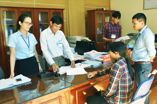 Biên chế vẫn âm thầm tăng