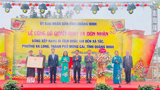 Quảng Ninh: Đón nhận bằng xếp hạng Di tích quốc gia đền Xã Tắc