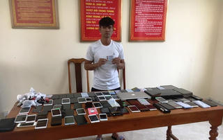 Vừa chấp hành xong án giết người lại đi trộm 80 di động