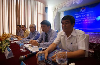 Liên đoàn quyết giữ ông Mùi