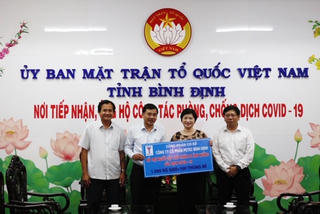 Bình Định: Hỗ trợ 1 tấn gạo, 100 thùng mì tôm cho người dân bị ảnh hưởng dịch Covid-19
