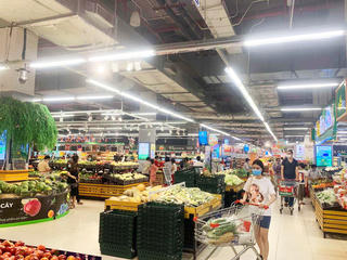 Lượng hàng hóa tại các siêu thị ở Hà Nội luôn dồi dào