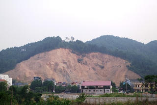 Lạng Sơn: Doanh nghiệp tự ý bán nửa quả đồi