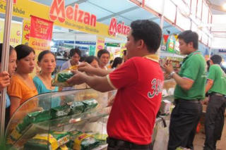 Tuổi trẻ Việt đồng hành cùng hàng Việt