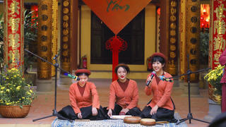 Đại sứ của văn hoá truyền thống