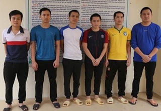 Khởi tố 22 đối tượng trong đường dây cá độ bóng đá trăm tỷ trên mạng