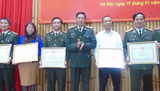 Trao thưởng cuộc thi báo chí về chủ đề 'Vì An ninh Tổ quốc và bình yên cuộc sống'