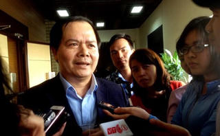 Bí thư Tây Hồ nói gì vụ chi 128 tỷ đồng hút bùn Hồ Tây?