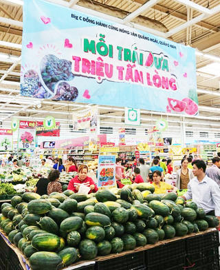 ‘Mỗi trái dưa triệu tấm lòng’