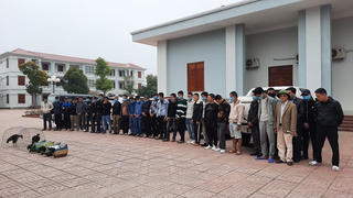 Bắt hơn 30 đối tượng tại sới bạc vào mồng 4 Tết